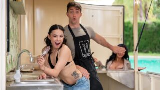 Big Tony’s Pepperoni – Mariana Martix, Lucy Mendez